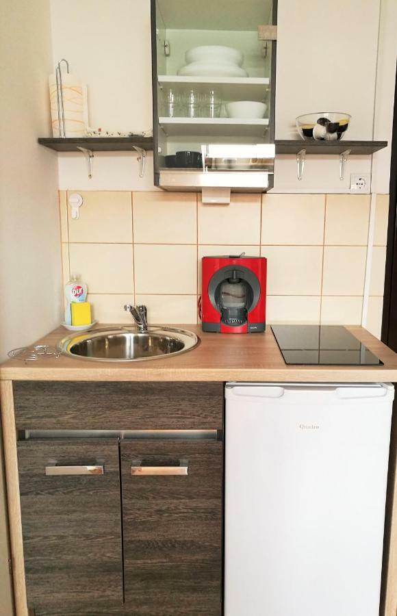 Mia Airport studio apartment Velika Gorica Esterno foto